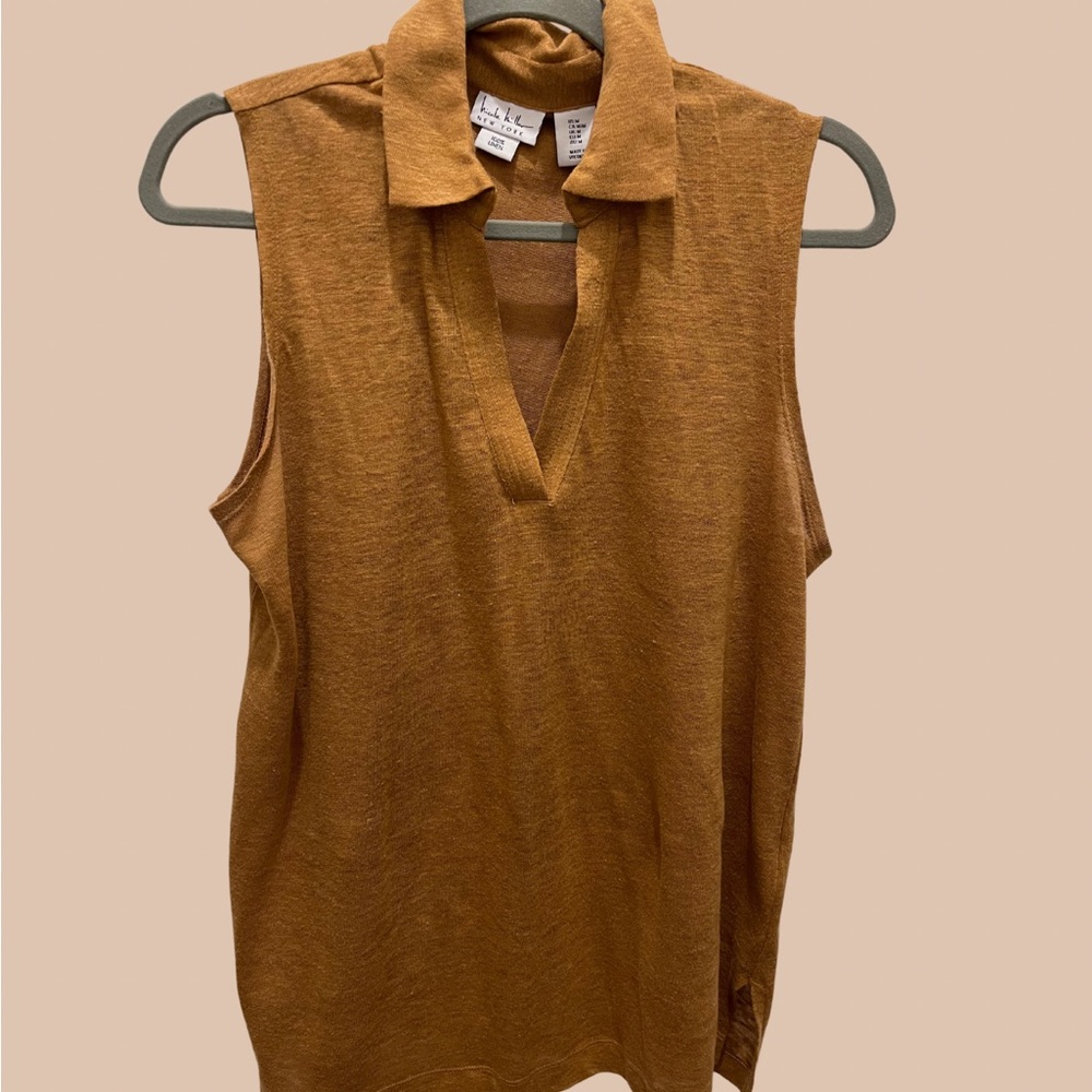 Nicole Miller size Medium like new copper color top sleeveless lightweight